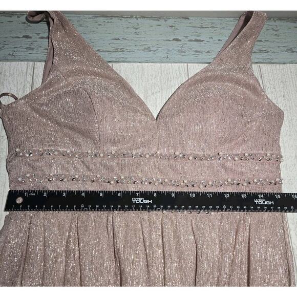 City Triangles Metallic ALine Gown with Beaded Waist Bands Blush PROM WEDDING 13 - Picture 11 of 12